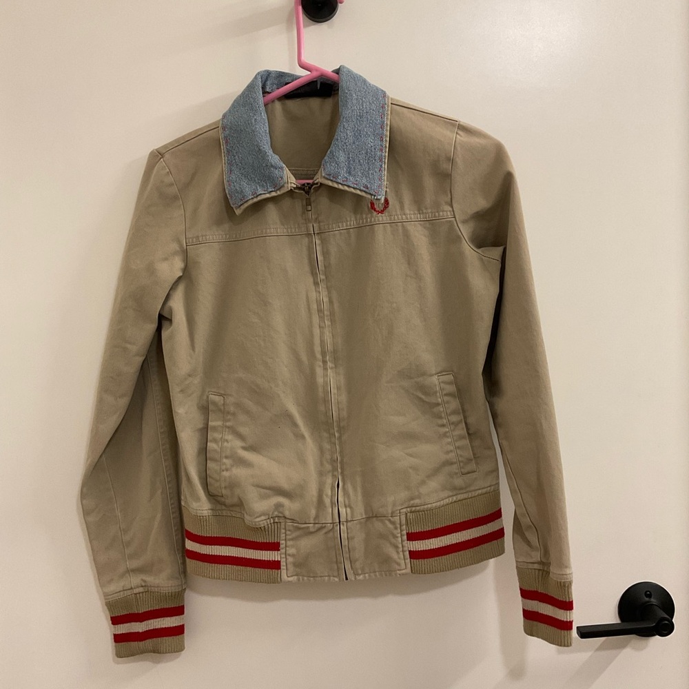 Hurley Denim Collar with Beige Lining